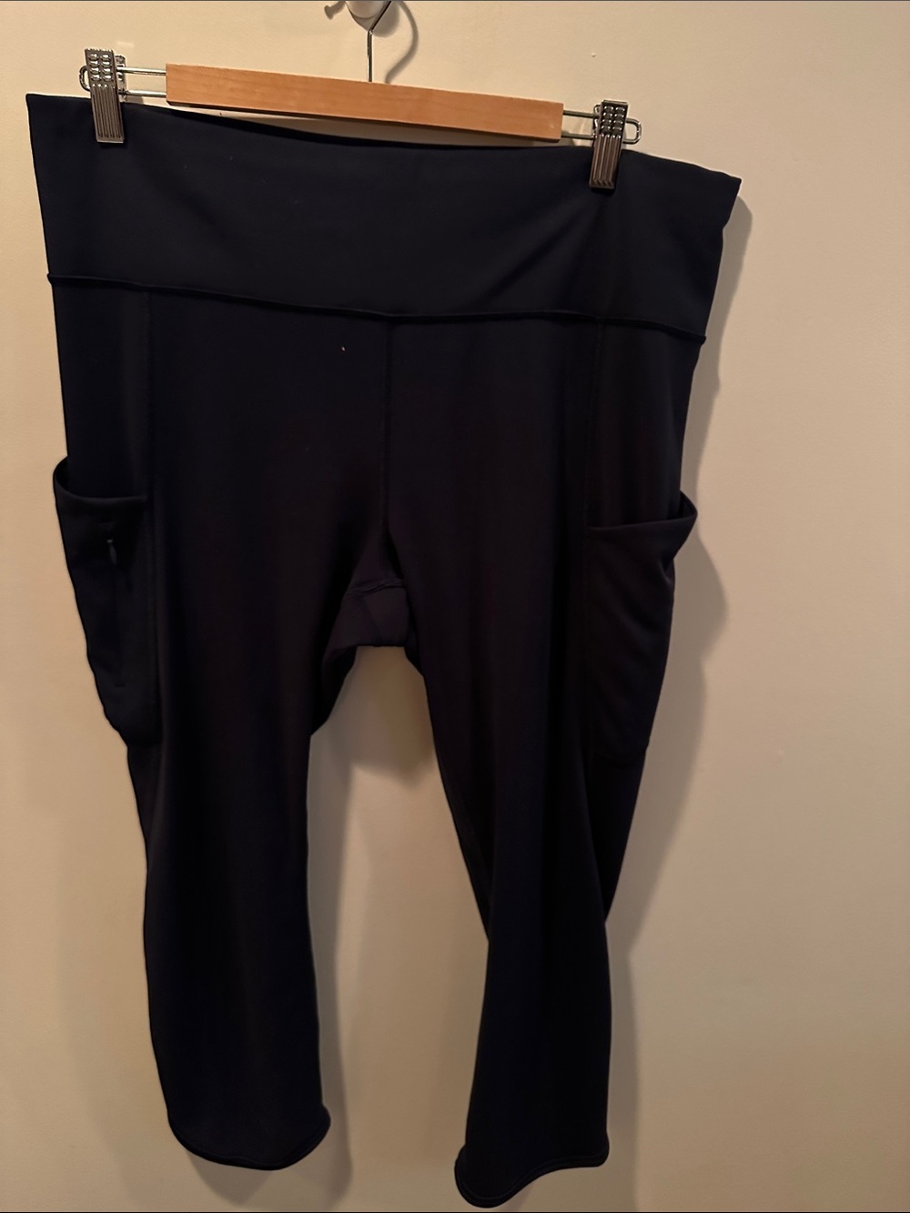 Athleta Navy Pull-On Leggings with Side Pockets